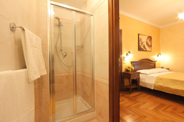 Bedroom 4, Katti House, Florence
