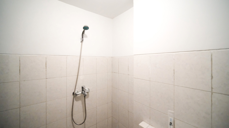Bedroom 2, Good Location and Best Deals Studio Apartment at Suncity Residence By Travelio, Sidoarjo
