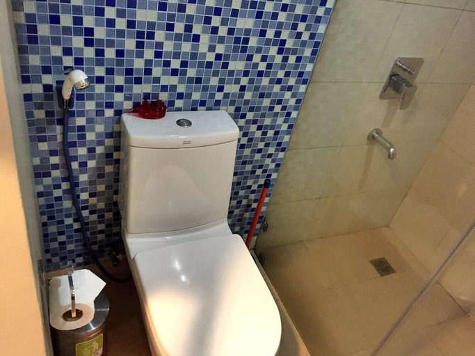 Bathroom 3, Miranda 214B Lagoon View at Pico by Raquel's Place, Nasugbu