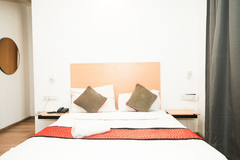 Others 3, Hotel Royal Galaxy, Gurgaon
