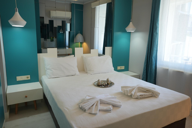 Bedroom 2, Sea Front Pansiyon, Kemer