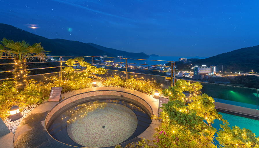 Friemily Pool Villa & Hotel, Geoje