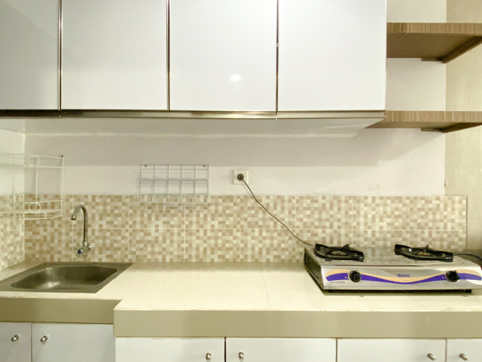 Others 4, Restful and Tidy Studio at Enviro Apartment By Travelio, Cikarang
