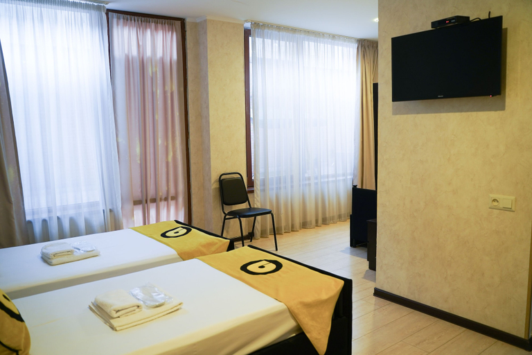 Bedroom 4, Aura Plaza Hotel, Tbilisi