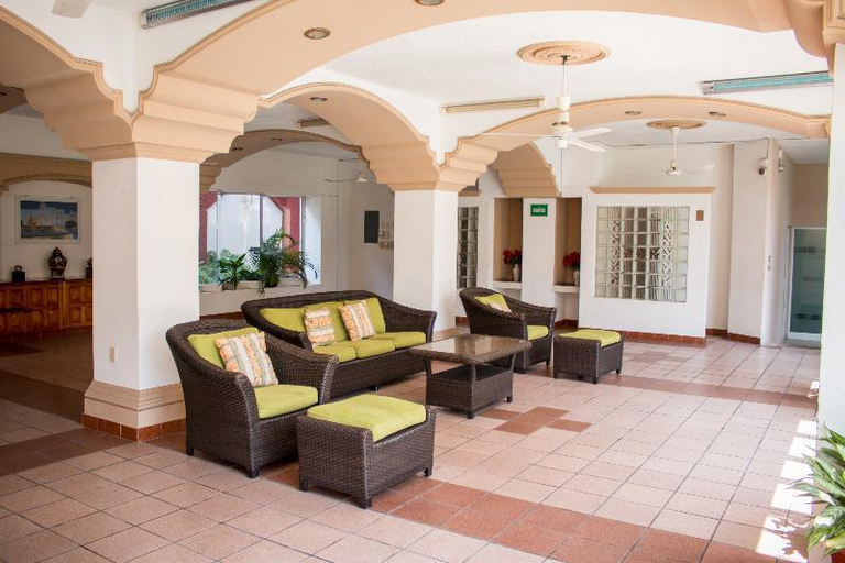 Public Area 3, Hotel Quinta Antigua, Lázaro Cárdenas