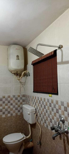 Bathroom, Urban Stay Adams Service Apartment, Bangalore