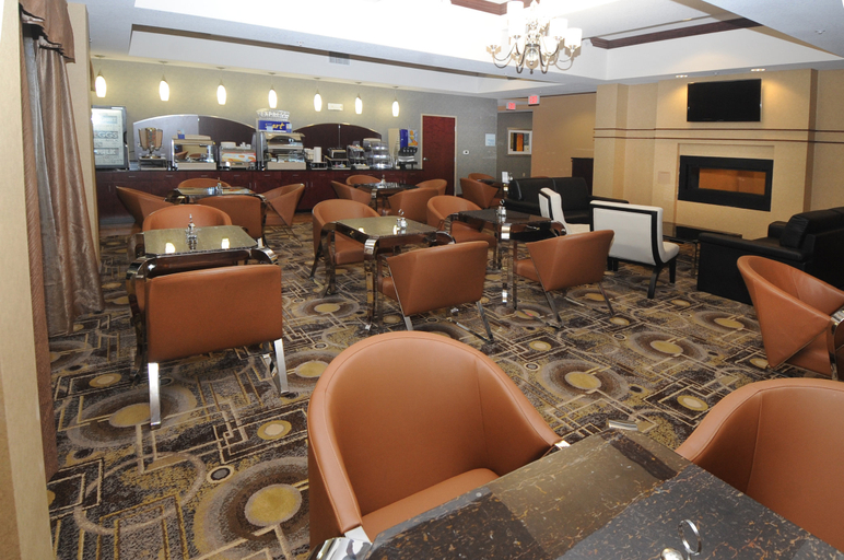 Food & Drinks 3, Holiday Inn Express SOMERSET by IHG, Somerset