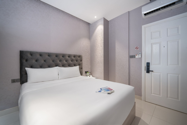 Room 12