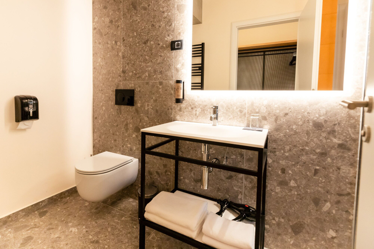 Bathroom 5, Hotel Lonca, Škofja Loka