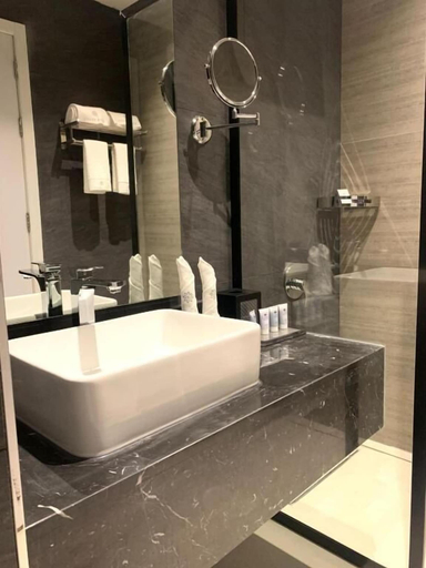 Bathroom 4, Rosa Grand Hotel Monsieh, Riyadh