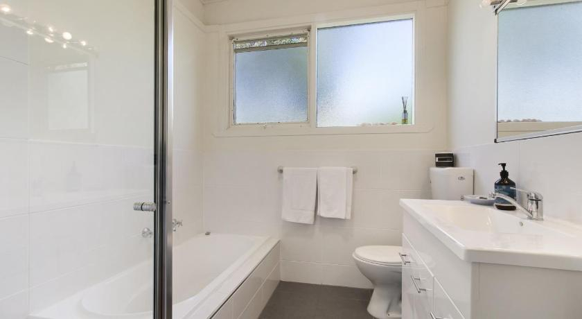 Bedroom 2, Nakarra, E. Gippsland - Orbost
