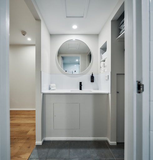 Bathroom 8