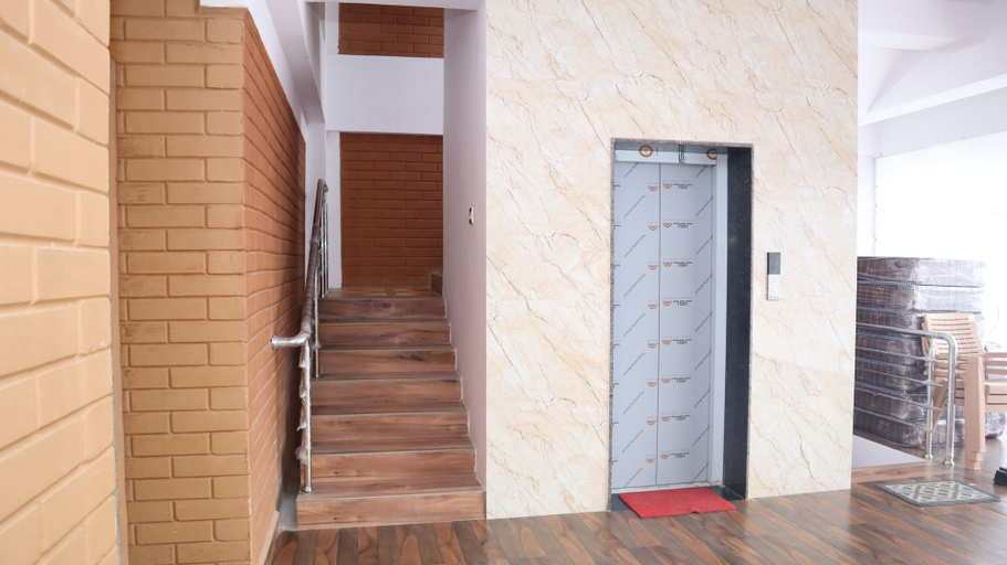 Others 5, Smilestay Shree Jayaganga Arcade, Tumkur