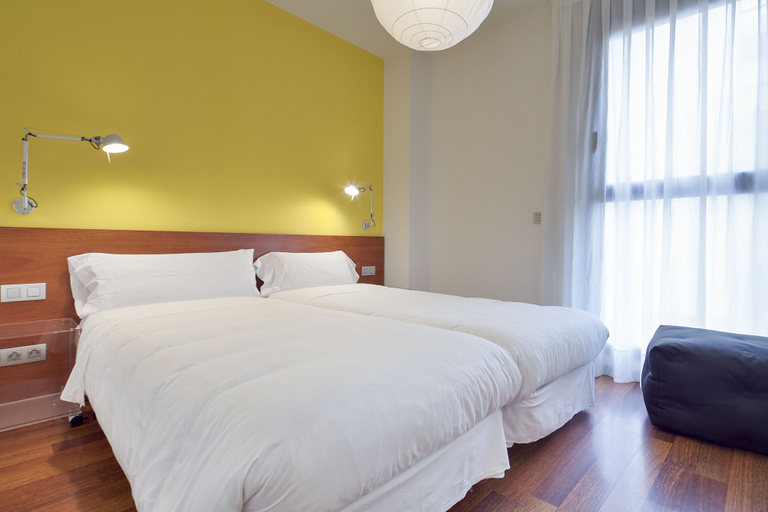 Bedroom 3, Inside Barcelona Apartments Mercat, Barcelona