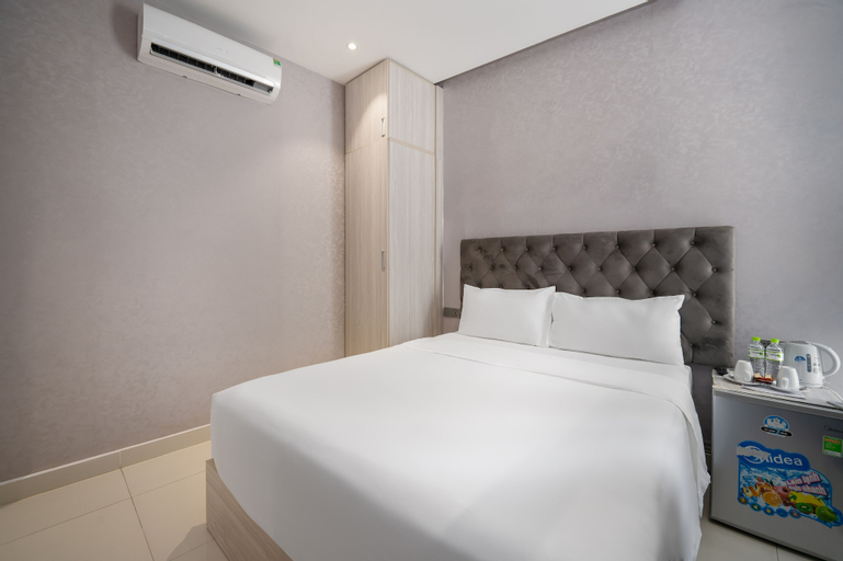 Room 7