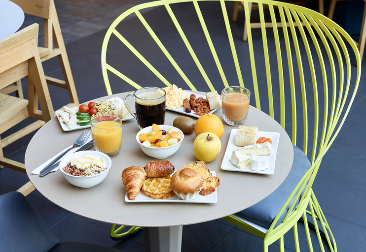 Food & Drinks 5, B&B HOME Paris Nord 18eme, Seine-Saint-Denis