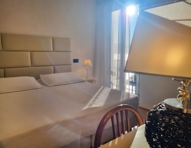Bedroom 16