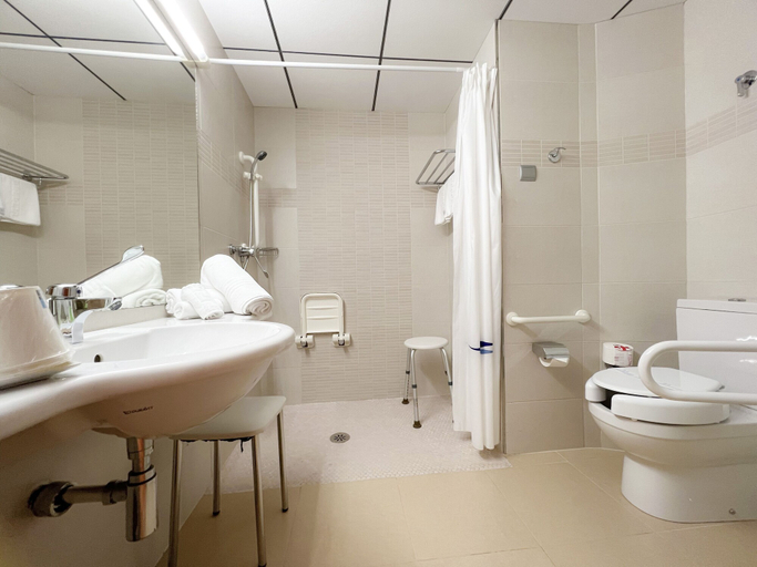 Bathroom 5, Riviera Beachotel - Recommended for Adults, Alicante