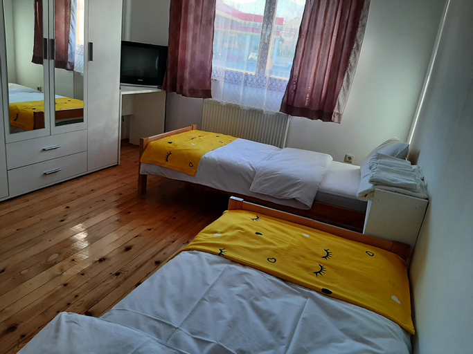 Bedroom 2, Aleksandar Apartmani, Istočno Sarajevo