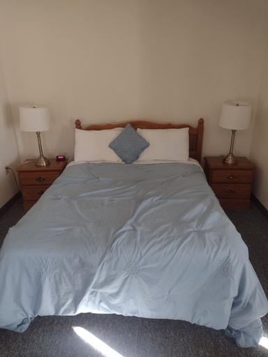 Bedroom 4, Landmark Motel, Waupaca
