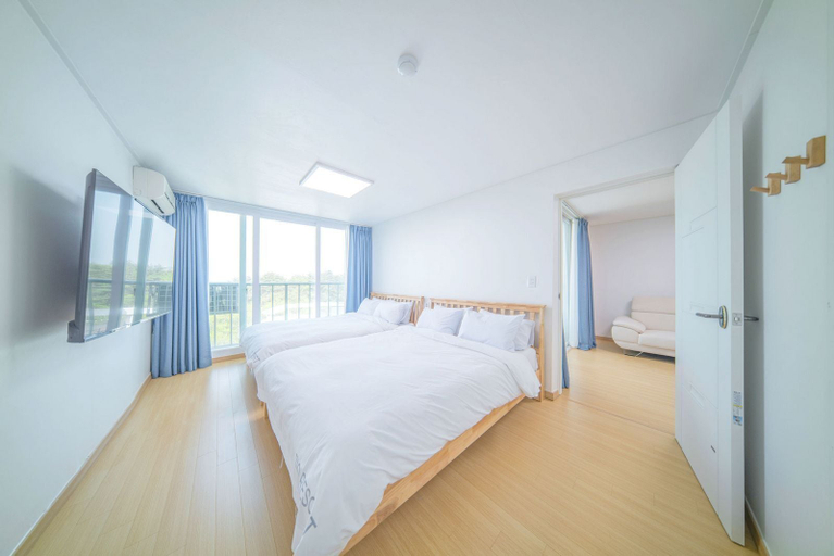Bedroom 3, Zio Pinetree, Yangyang