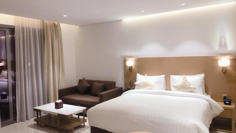 Bedroom 3, HE Hotel Apartments, Dubai