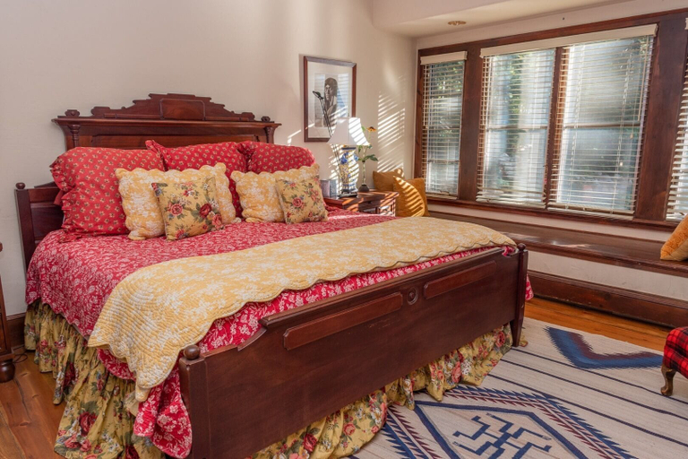 Bedroom 2, Saddleridge, Eagle