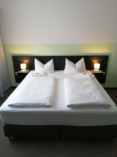 Others 1, Hotel Augsburg Goldener Falke, Augsburg