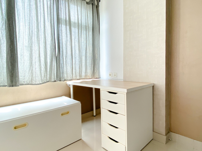 Others 2, Restful and Tidy Studio at Enviro Apartment By Travelio, Cikarang