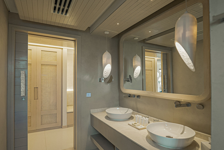Bathroom 5, Tawila Island Resort, Al-Ghurdaqah 2