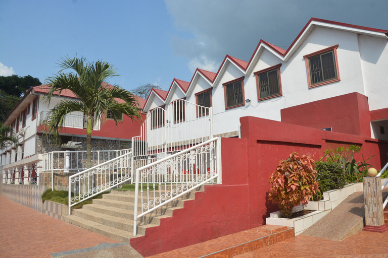 Exterior & Views 2, Royal Lee's Hotel, Akwapim North