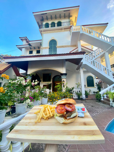 Exterior & Views 1, Gracey Dive Resort and Restaurant, Dumaguete, Dauin