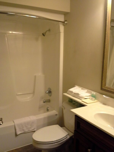 Bathroom 4, Gamble Farm Inn and Suites, Lycoming