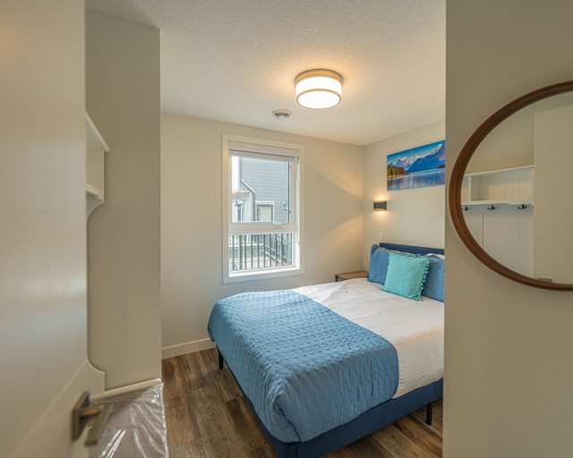 Bedroom 3, Three Townhouse Combo - Families and Large Groups, Division No. 15