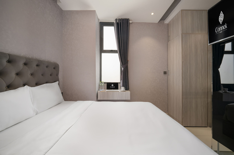 Room 9