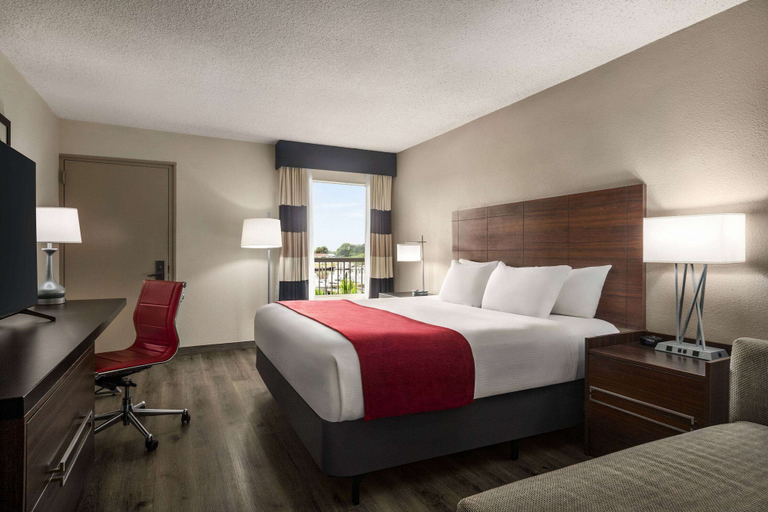 Bedroom 4, Ramada by Wyndham Sarasota Waterfront, Manatee