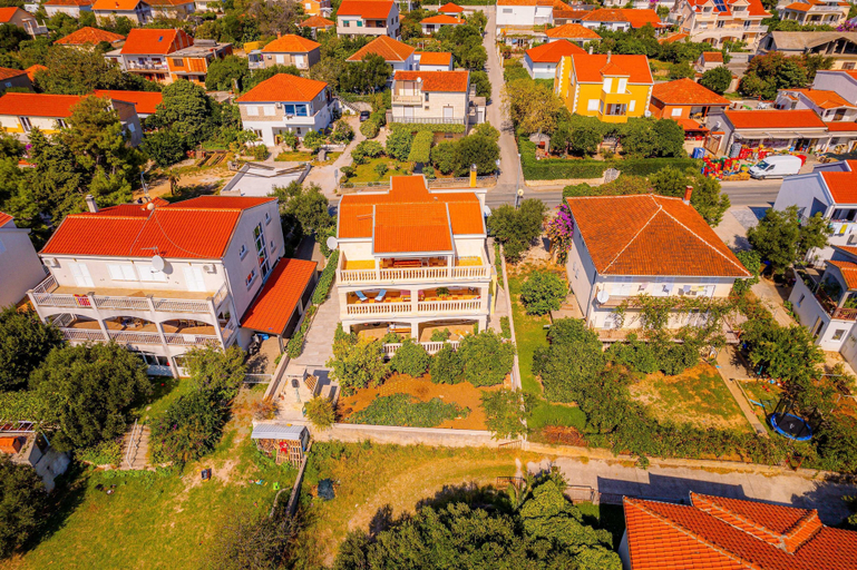 Others 5, Apartments Mladenka, Orebić