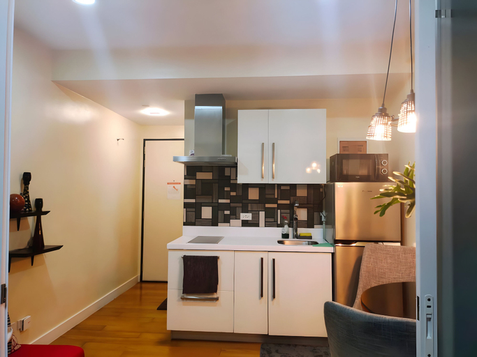 Dining Room 13