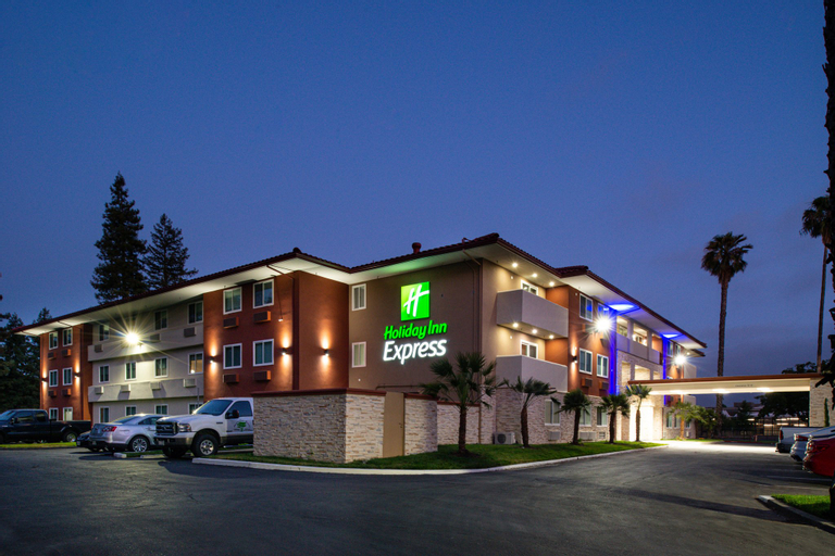 Holiday Inn Express SANTA ROSA NORTH, Sonoma