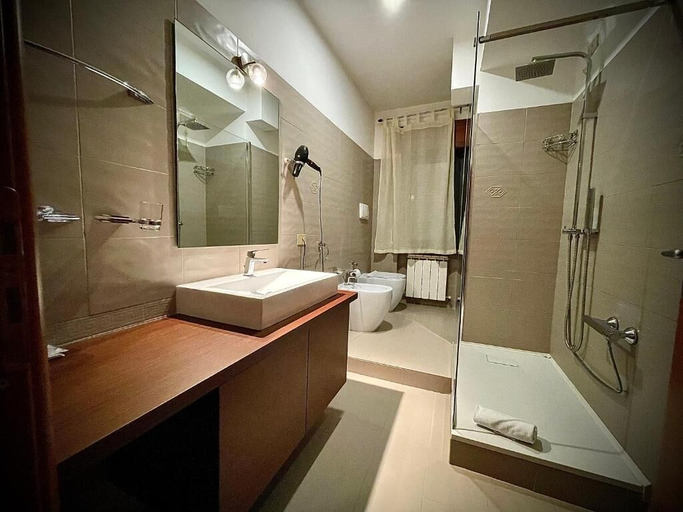 Bathroom 5, Hotel Residence Le Ceramiche, Cosenza