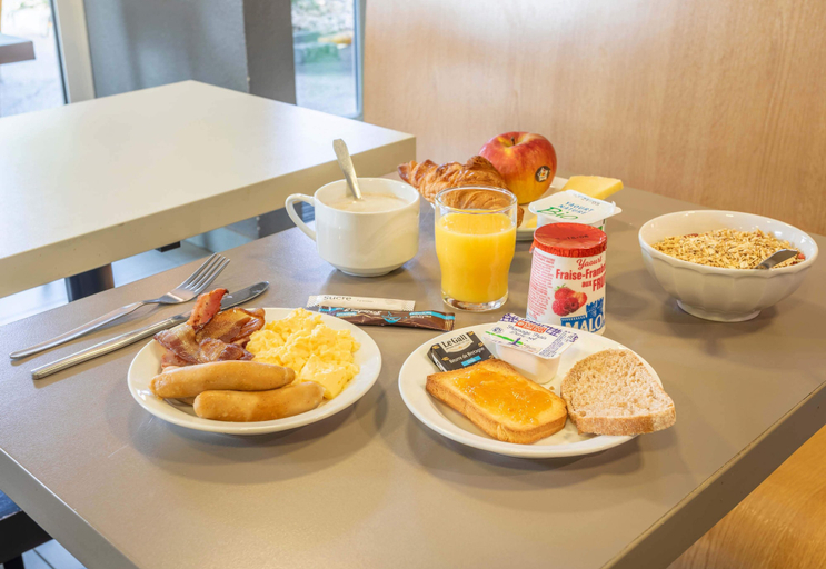 Food & Drinks 5, B&B HOTEL Toulon La Seyne-sur-Mer, Var