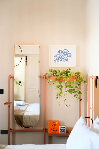 Bedroom 3, Heart Hotel