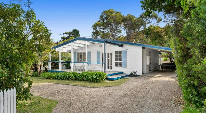 Charming Sea Side Cottage in Rye, Mornington P'sula - South