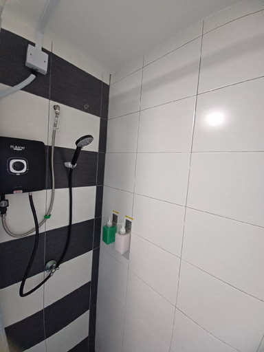 Bathroom 3, High Flying Bird @ The CEO, Pulau Penang