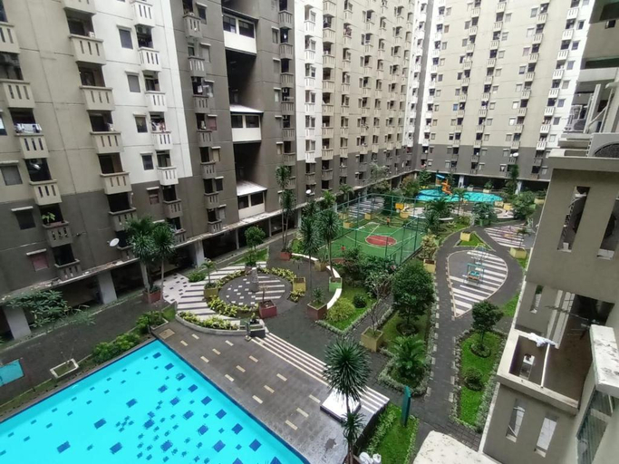 Exterior & Views, Apartemen Gateway Cicadas By Zulroom, Bandung