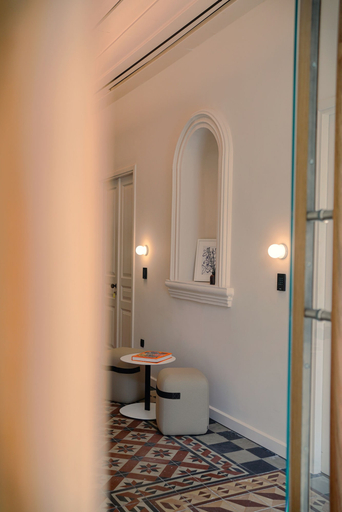 Bathroom 4, Heart Hotel