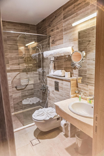 Bathroom 3, Twins Boutique Hotel, Aqaba