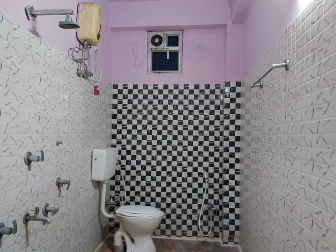 Bathroom, HINDUSTHAN INN, Purba Medinipur