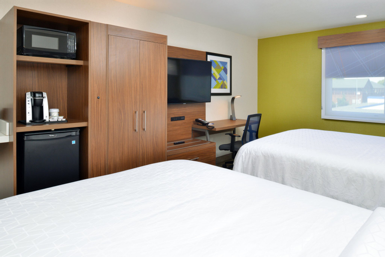 Holiday Inn Express Santa Rosa North, an IHG Hotel - Tap to explore photos