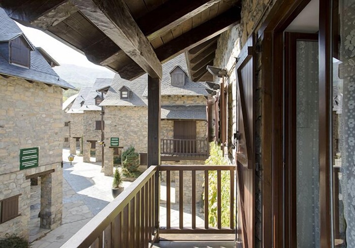 Others 5, Apartamentos Linsoles, Huesca